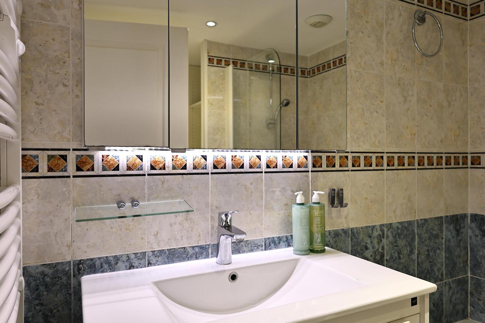 Apartment Evasion Corse - T2 Vue Mer, Piscine & Ajaccio (Corsica)