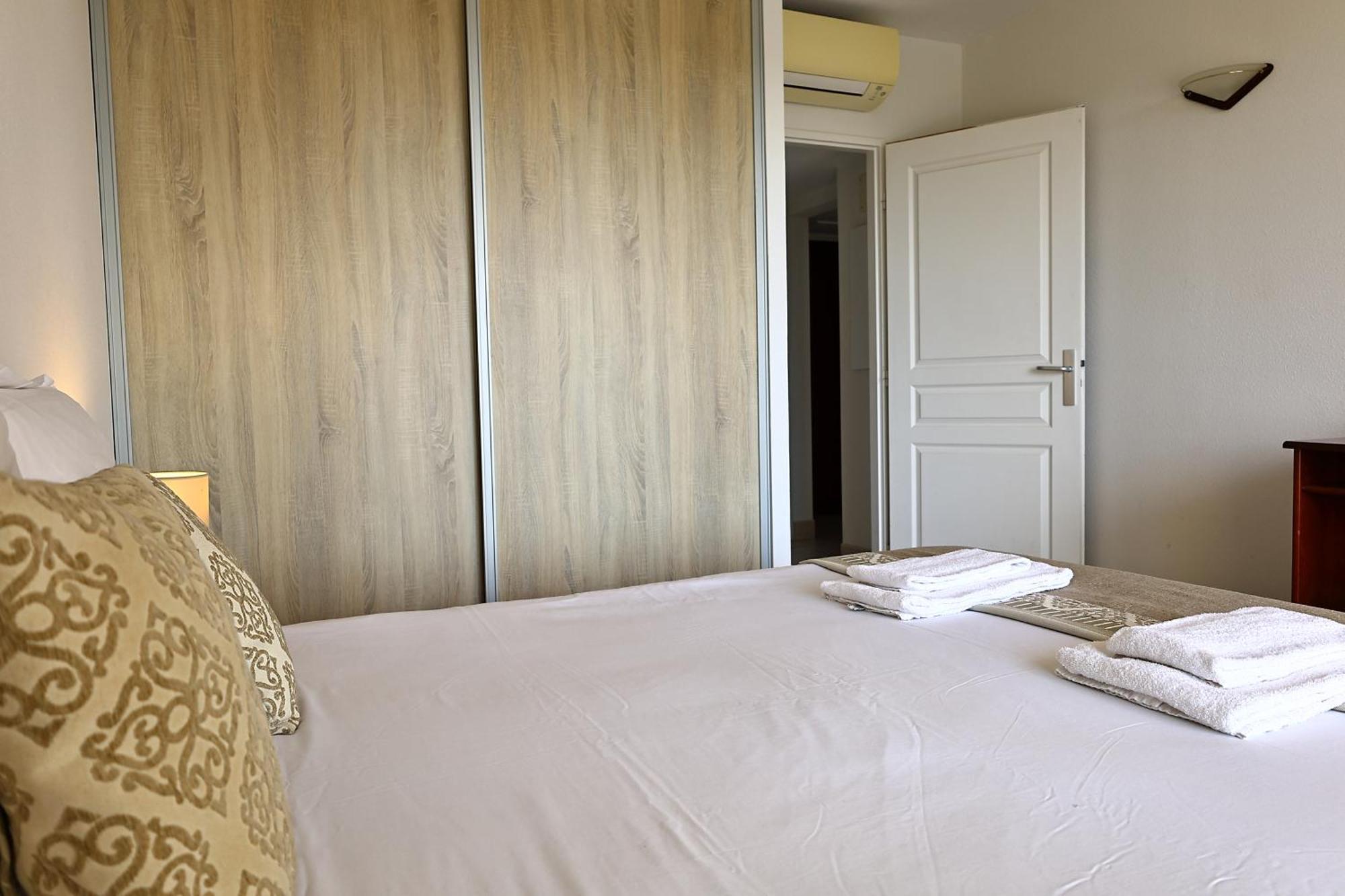 Evasion Corse - T2 Vue Mer, Piscine & *