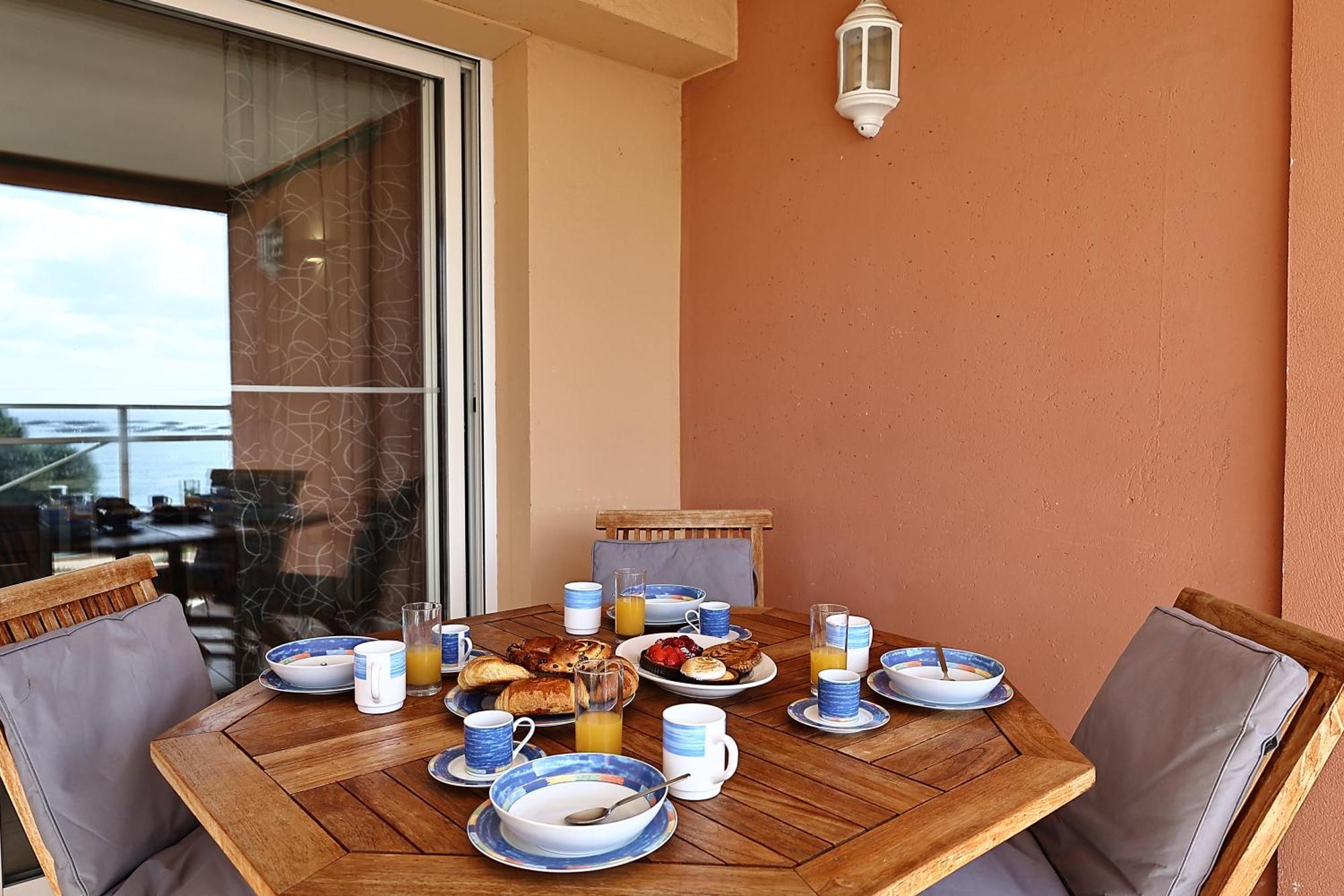 Apartment Evasion Corse - T2 Vue Mer, Piscine & Ajaccio (Corsica)